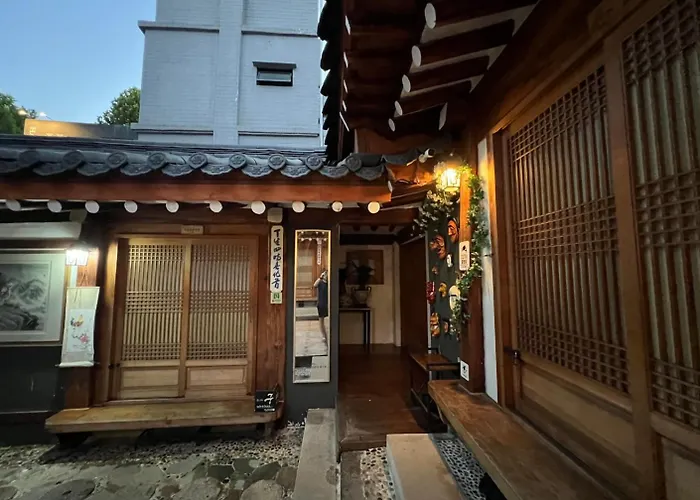ゲストハウス Jongno Hanokgung